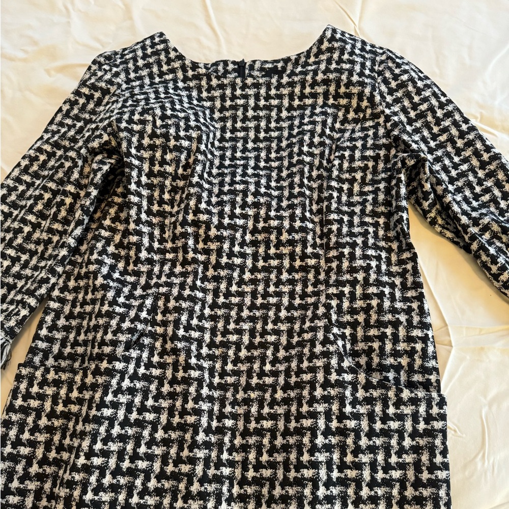 Women dress